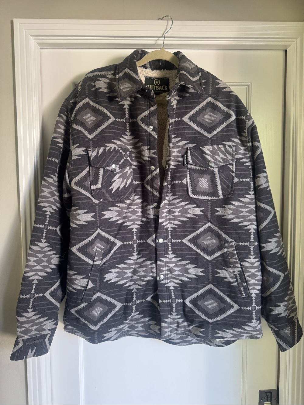 Outback Trading Co Men's Gray Aztec Sherpa-Lined Jacket Large NWT